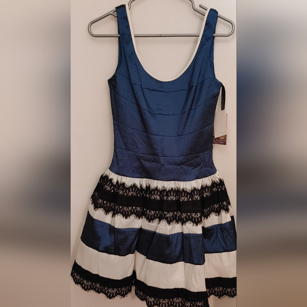 Jessica McClintock Party Dress SZ.8 NWT